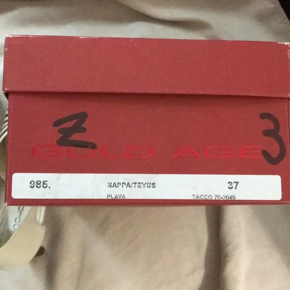 Vera Pelle leather heels made in Italy. - Picture 10 of 13